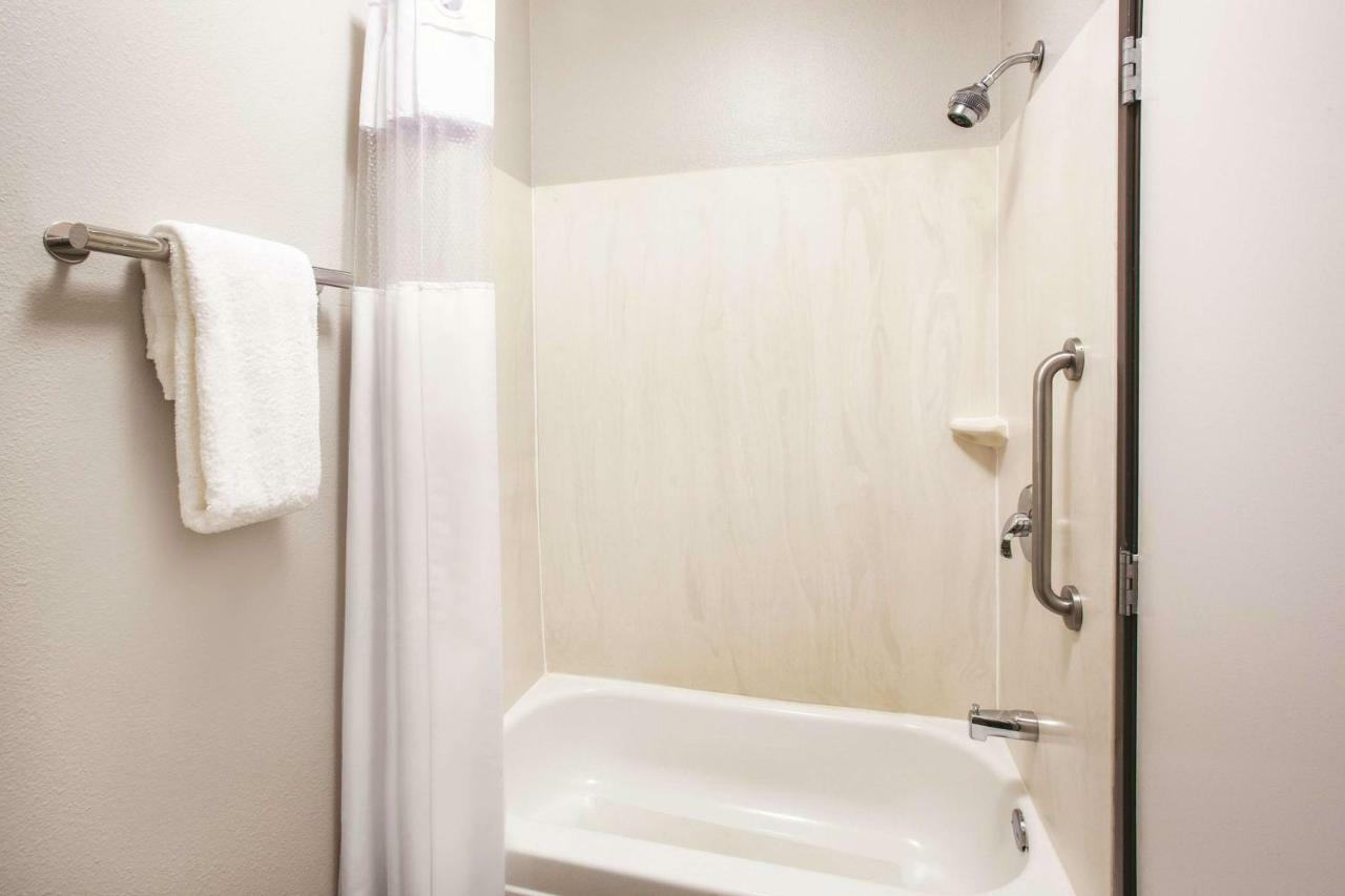 Fairfield By Marriott Inn & Suites Cedar Rapids North Ngoại thất bức ảnh